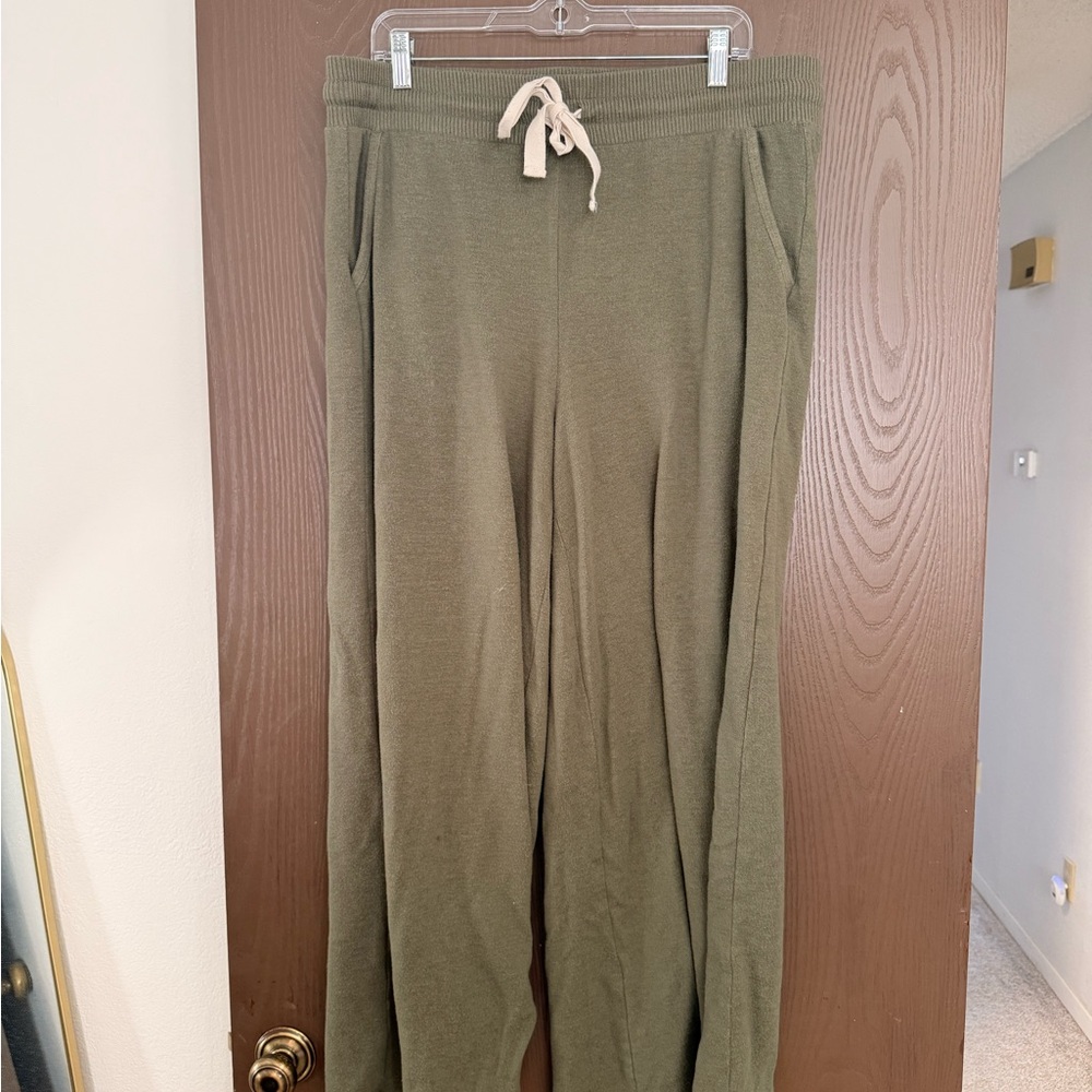 Torrid Super Soft Plush Wide-Leg Lounge Pant